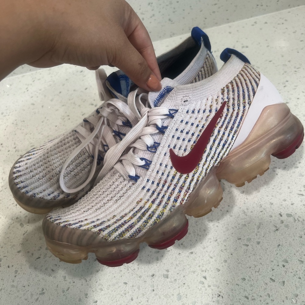 Nike Air VaporMax Flyknit 3 Light Violet Noble Red W